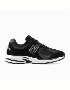 Zapatilla New Balance M 2002RBK Negro/Blanco