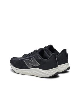 Zapatilla NB W Fresh Foam Arishi YK4 Negro/Plata