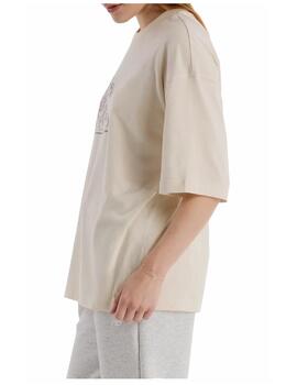 Camiseta New Balance W Oversized Flower Beige