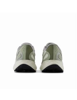 Zapatilla NB W Fresh Foam Arishi TD4 Natural/Verde